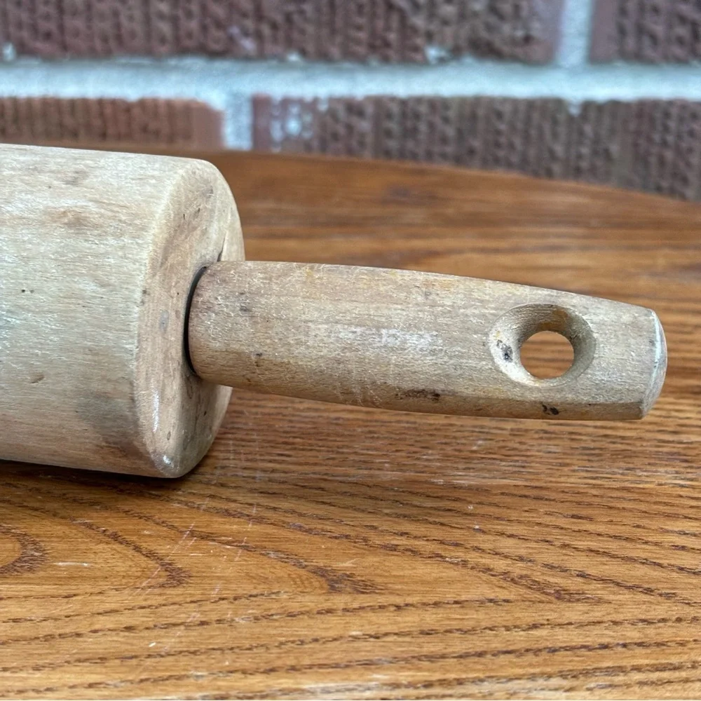 Vintage Kitchen Wood Rolling Pin Hanging Hole Farmhouse Grannycore